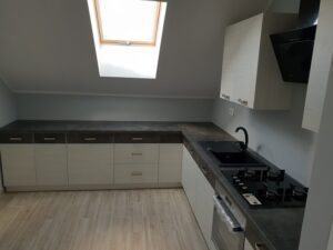 Lena daglezja beton 1